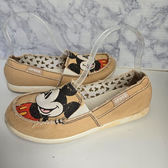 Disney Crocs Loafers Womens 8 Melbourne Mickey Mouse Slip‎ On Canvas Distressed - Picture 1 of 14